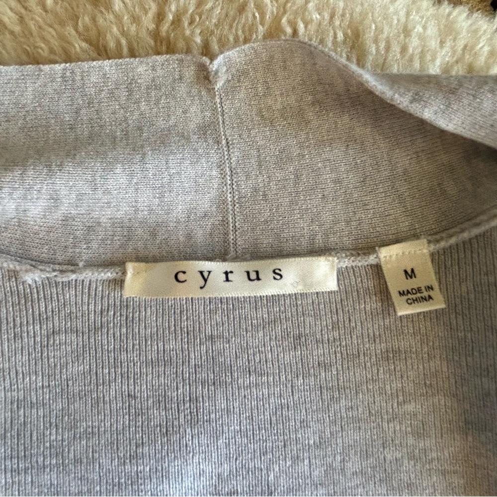 Stylish Gray Cardigan - Picture 6 of 6